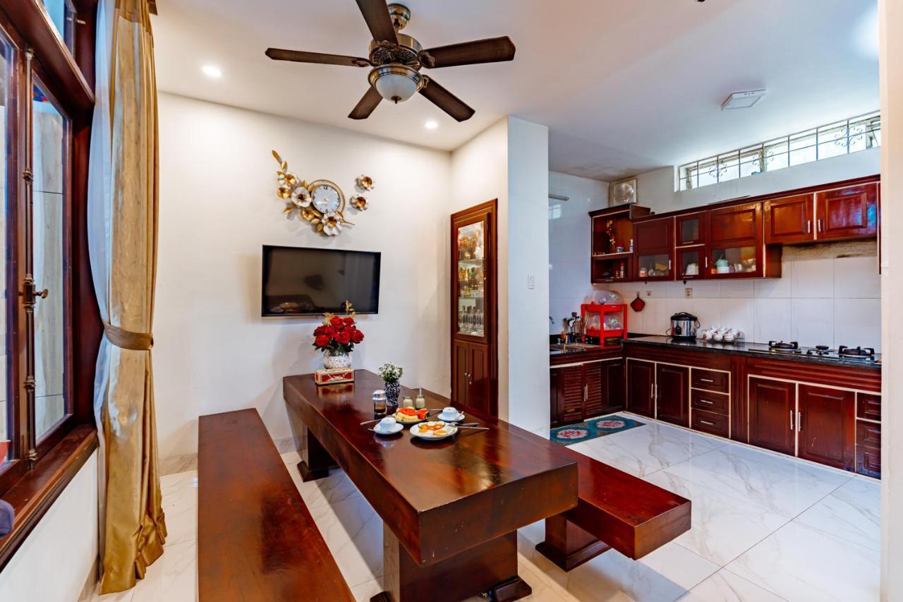 Nana Homestay & Villa เว้ ภายนอก รูปภาพ